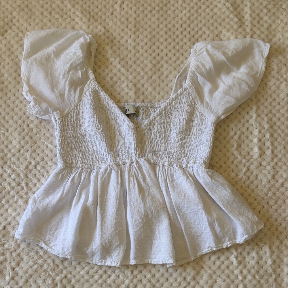 Hollister White Puff Sleeve Smocked Crop Top
